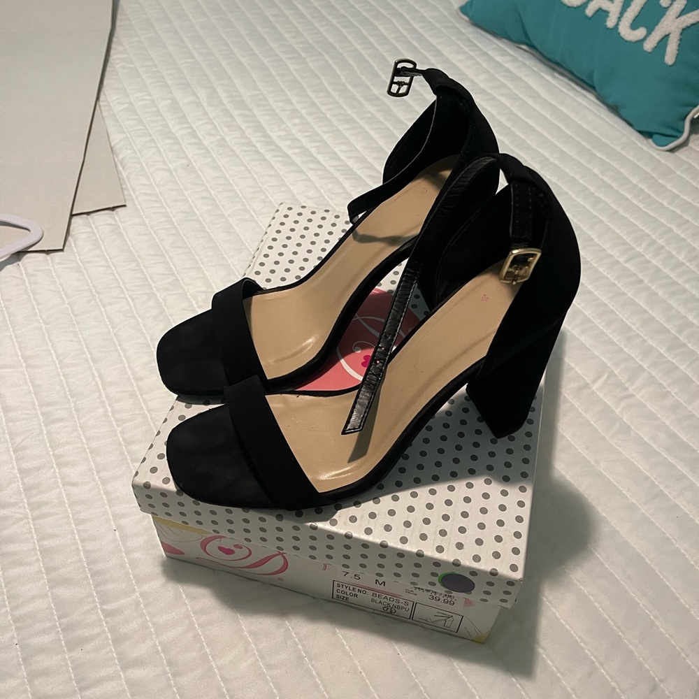 Delicious Black Chunky Heels with Ankle Straps